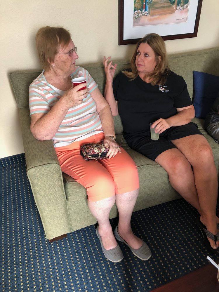 Cocktailes before dinner